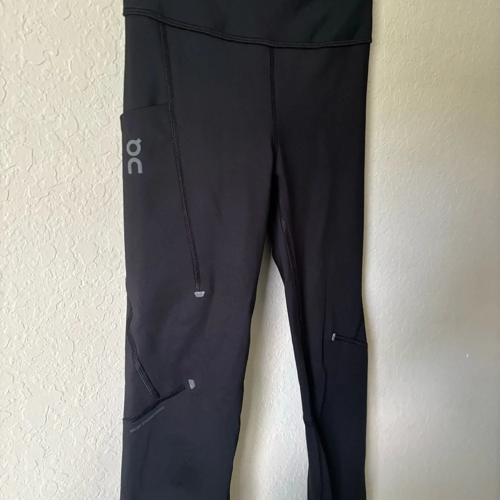 On Running Performance Winter Tights Women Size XS - Picture 4 of 6